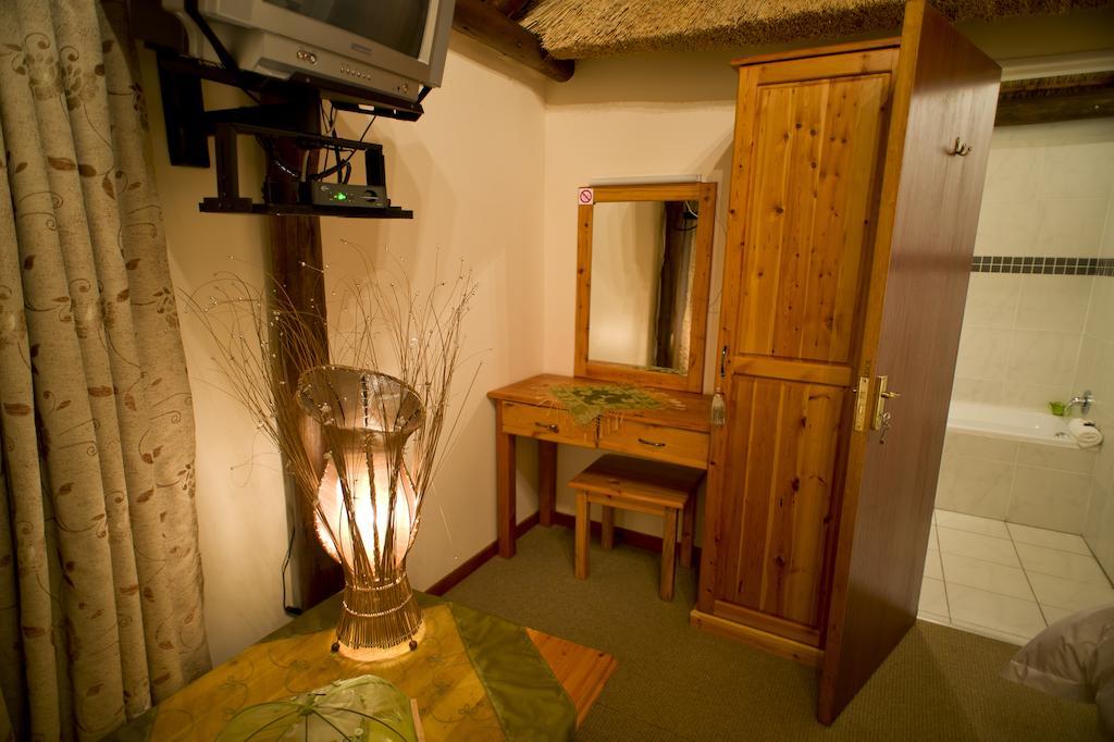 The Willows Guesthouse Блумфонтейн Экстерьер фото